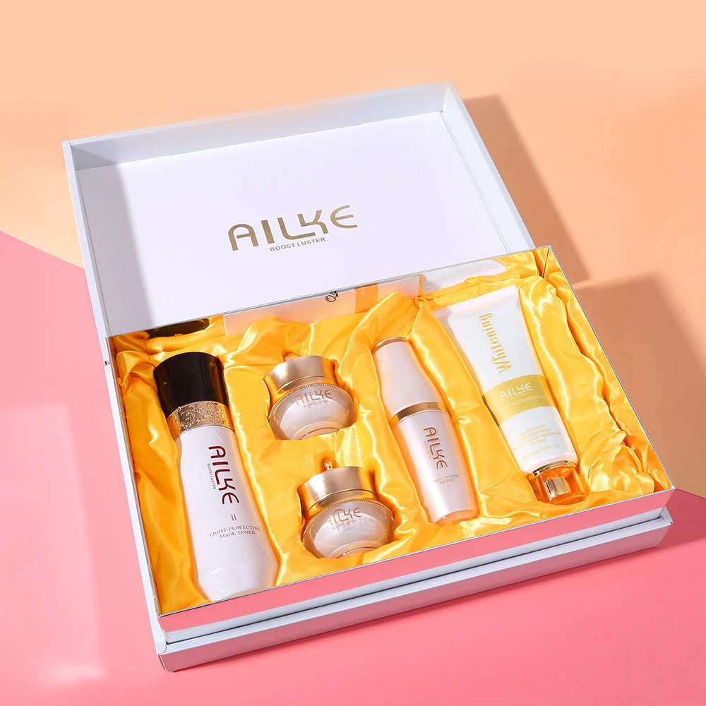 مجموعة AILKE White Rose لترطيب وإشراقة وتوحيد مظهر البشرة