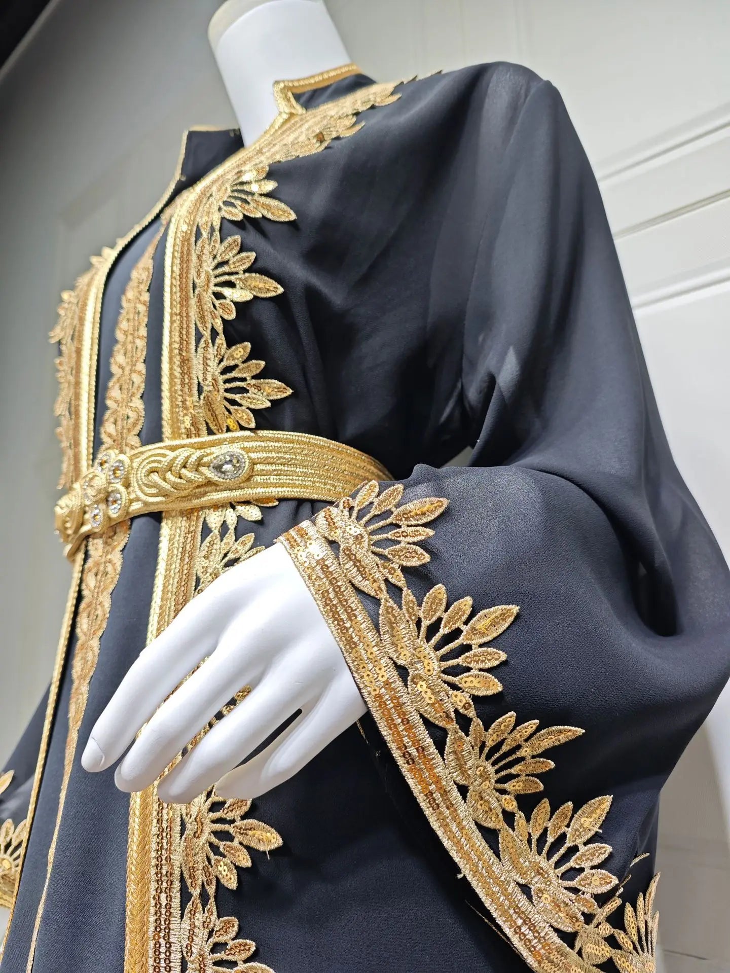 Dress Suit Women Eid Muslim Abaya Party Dresses 2 Piece Sets Embroidery Sashes Ramadan Dubai Kaftan Vestidos Jalabiya Long Robe