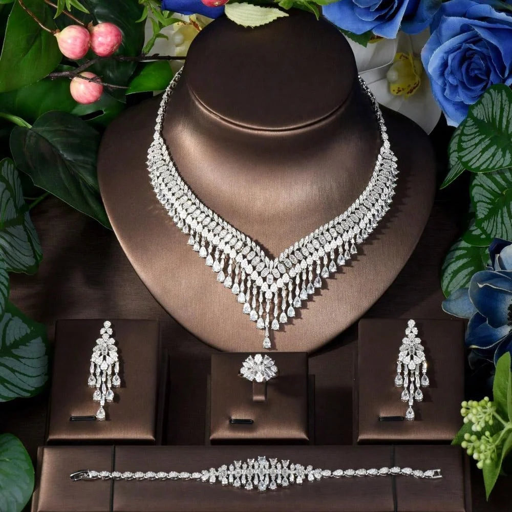 Classico lusso Glamour Senso Gioielli Collana Orecchini Set Vestito Festa Sera Festival Nuziale Matrimonio Donna Accessori Q-32