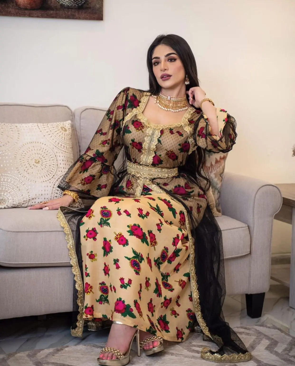 Luxury Middle East Abayas for Women Dubai Dress Lace Applique Mesh Printing Long Sleeves Elegant Evening Party Muslim Clothes