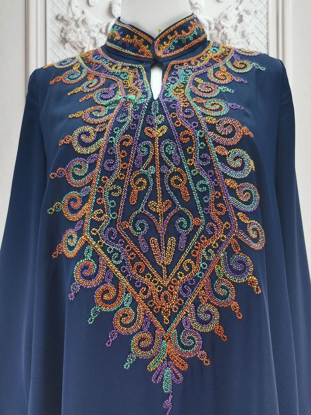 Uni Embroidery V-Neck Long Dress Dubai Arab Abaya For Muslim Woman Loose Moroccan Saudi Ethnic Jalabiya Fashion Robe 2026
