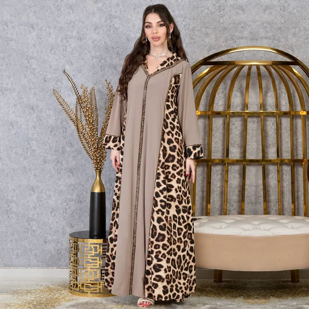 2025 Middle Eastern Dubai Muslim Robe, Saudi Arabian Elegant Women's V-neck Leopard Print Color-block Long-sleeved Dress
