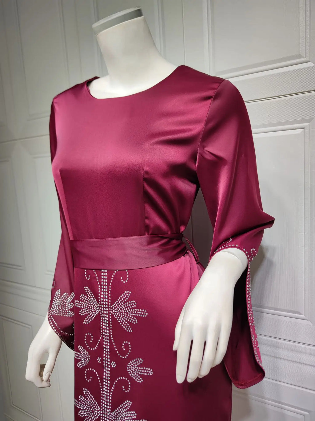 Elegant Satin Evening Gown Muslim Dress Women Abaya Long Sleeve Turkish Dresses Stylish Diamond Women Maxi Dress Dubai Kaftan