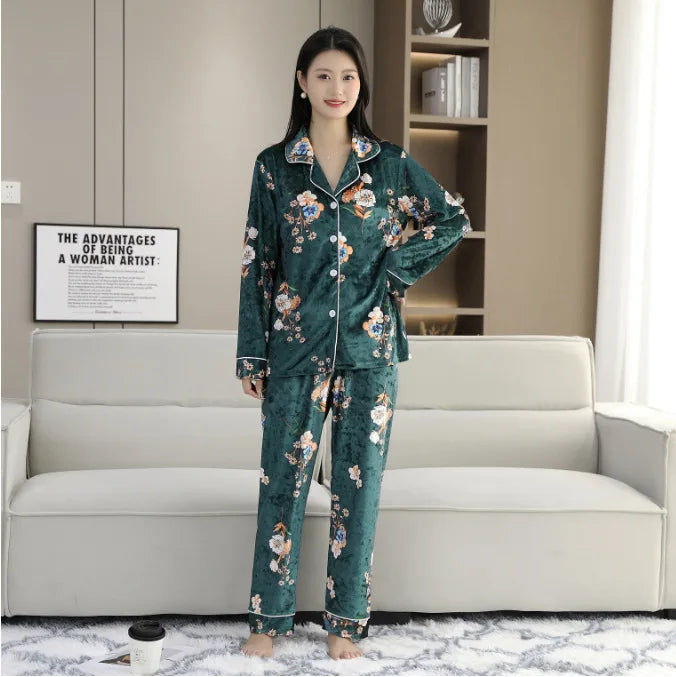 Elegant Women Pajamas 2-Piece Set long sleeved pants Print Velvet Pajamas Homewear Ladies Pajamas Women Sleepwear