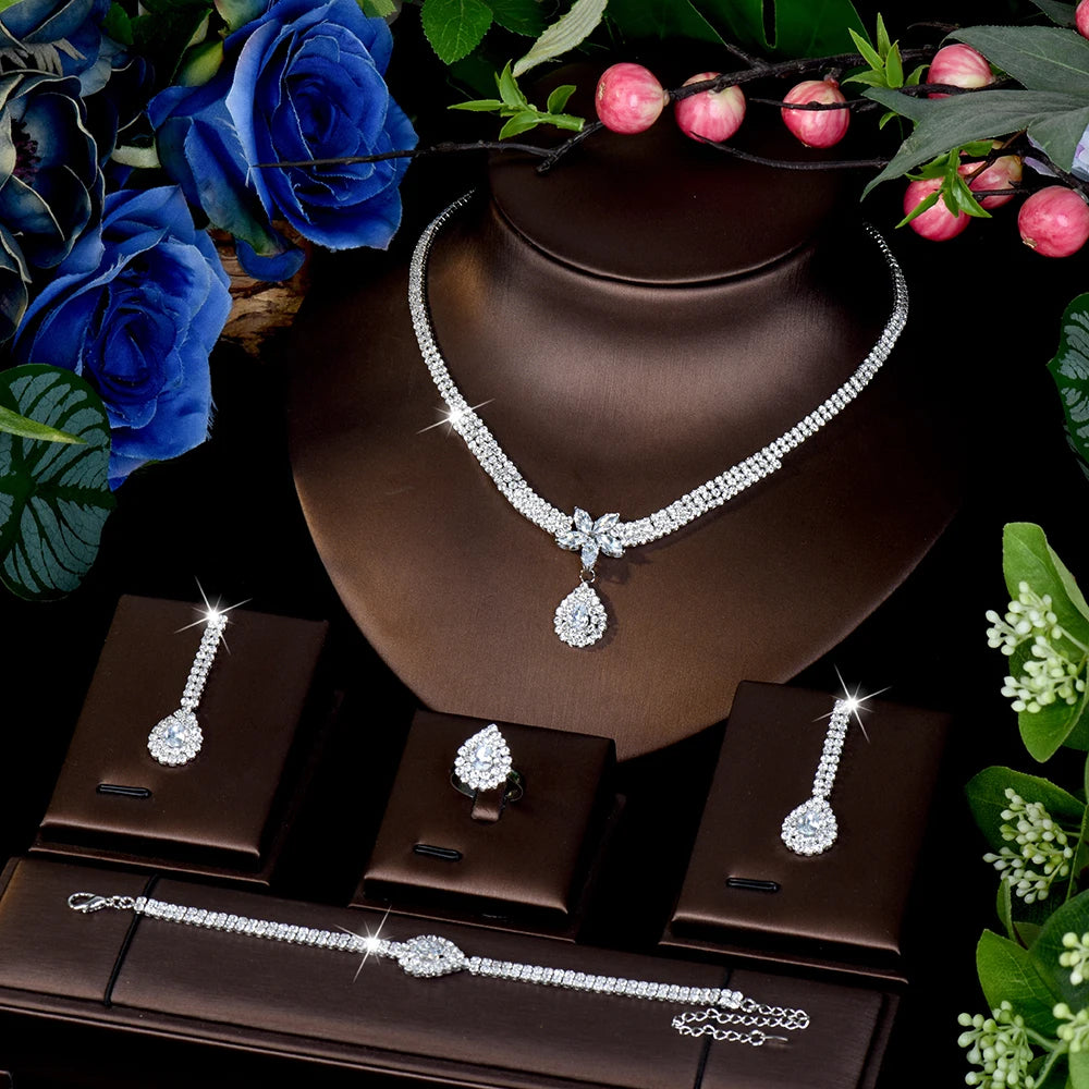 New Gentle Light Luxury Set Sparkle Necklace Earrings Bracelet Women's Dress Decorative Jewelry Wedding Ball Bridal Gift M-868