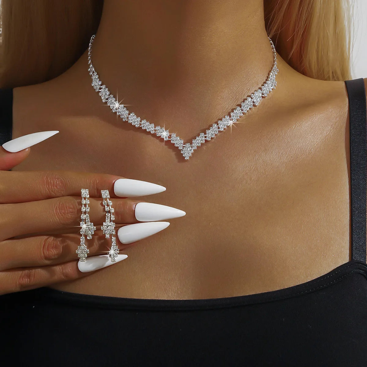 3Pcs/Set of Wedding Season Women's Claw Chain Series Earrings Necklaces Bracelets Jewelry Sets  Banquet and Holiday Jewerly Gift