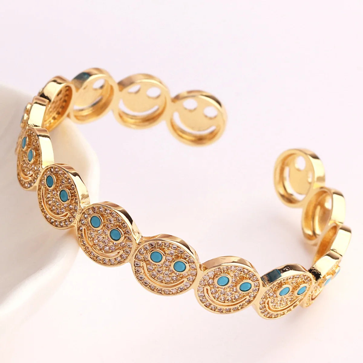 ZAKOL Luxury Shiny Micro-set Cubic Zirconia Round Face C-shaped Open Bracelet for Women Men Gifts Jewelry Accessories