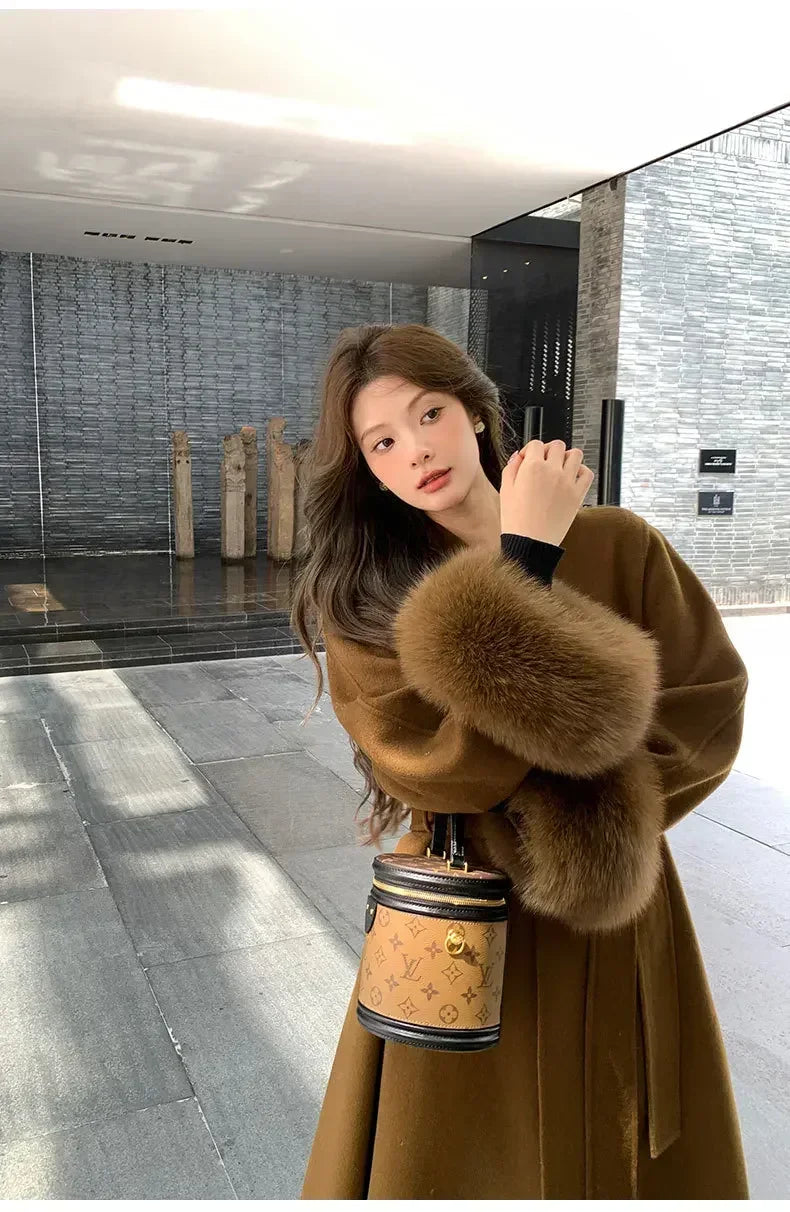 Elegant Warm Woolen Coats Real Fur Jacket with Belt Loose Fashion Outerwears 2024 Women Big Fur Collar Overcoats Female