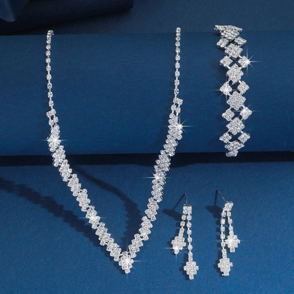 3Pcs/Set of Wedding Season Women's Claw Chain Series Earrings Necklaces Bracelets Jewelry Sets  Banquet and Holiday Jewerly Gift