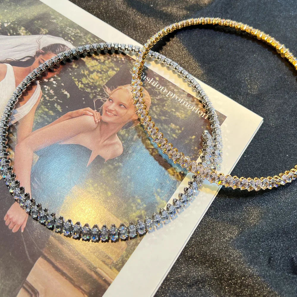 New Stunning and Exquisite stereo Everyday Jewelry Shiny Necklace Women's Clothing Accessories Wedding Holiday Bridal Gift M-991