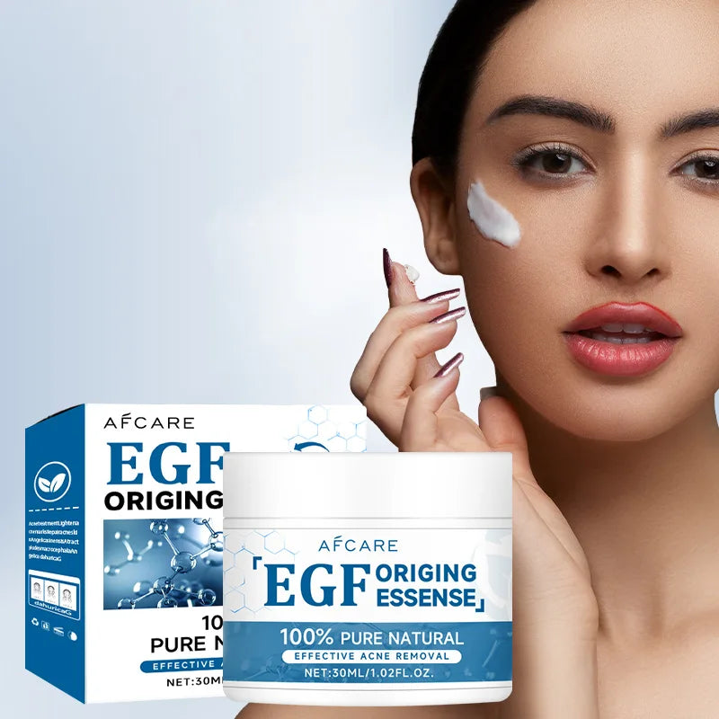 كريم وجه EGF متقدم لعلاج حب الشباب يساهم في تقليل ظهور البثور وتفتيح البشرة بشكل فعال.