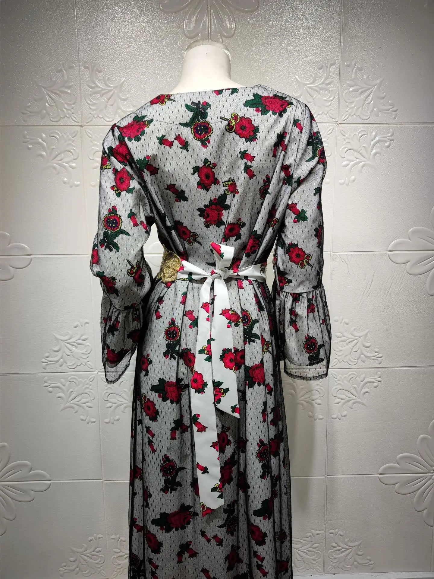 Luxury Middle East Abayas for Women Dubai Dress Lace Applique Mesh Printing Long Sleeves Elegant Evening Party Muslim Clothes